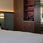 Duo Lisbon, Curio Collection By Hilton 4* Lizbona