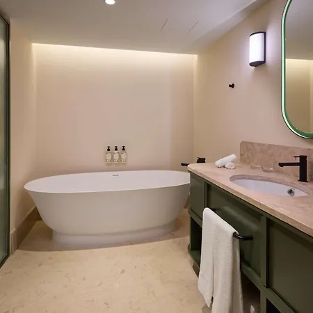 酒店 Duo Lisbon, Curio Collection By Hilton
