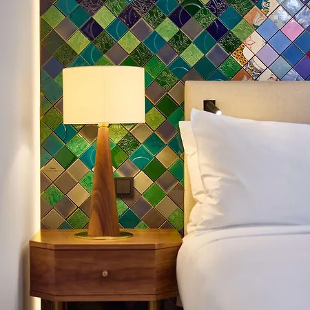 Duo Lisbon, Curio Collection By Hilton فندق 4*