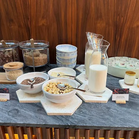 Duo Lisbon, Curio Collection By Hilton 酒店 Lisboa