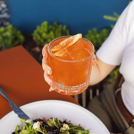 Отель Duo Lisbon, Curio Collection By Hilton