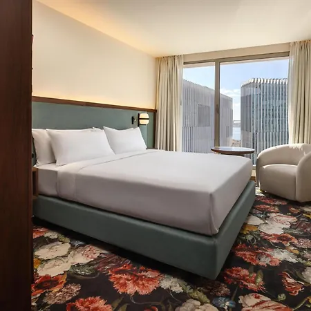 Готель Duo Lisbon, Curio Collection By Hilton 4*