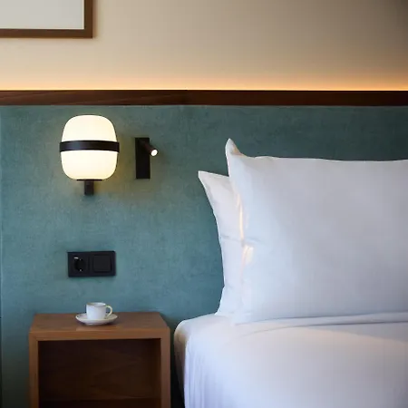 Hotel Duo Lisbon, Curio Collection By Hilton Lisbon