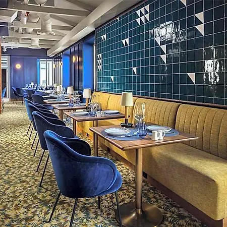 Hotel Duo Lisbon, Curio Collection By Hilton 4*