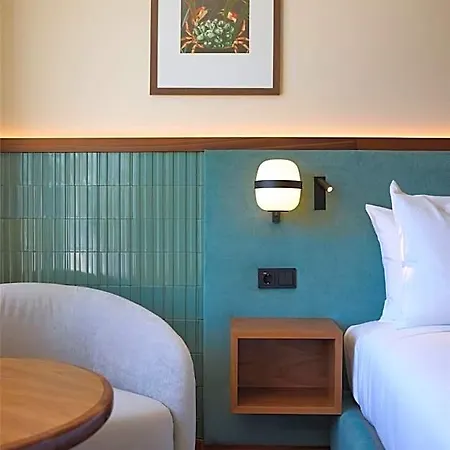 Duo Lisbon, Curio Collection By Hilton 4*