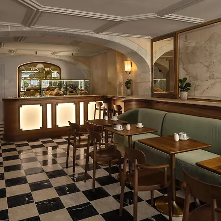 Duo Lisbon, Curio Collection By Hilton Hotel