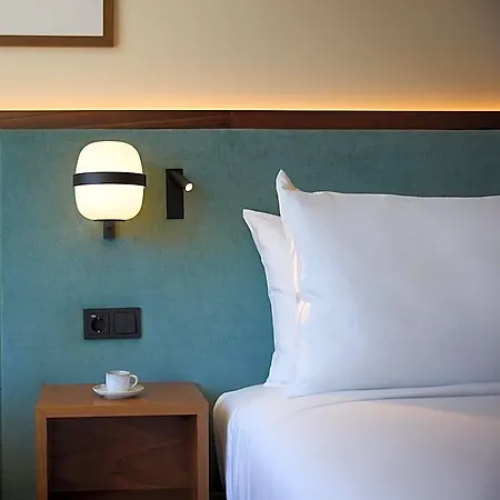 Otel Duo Lisbon, Curio Collection By Hilton 4*