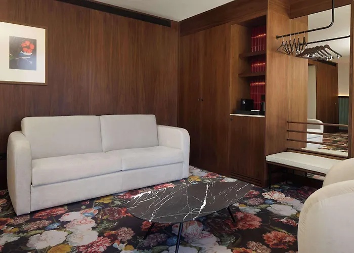 Duo Lisbon, Curio Collection By Hilton 4* Lisboa