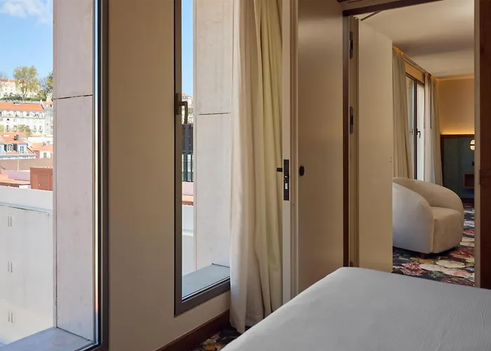 Hotel Duo Lisbon, Curio Collection By Hilton Lisboa