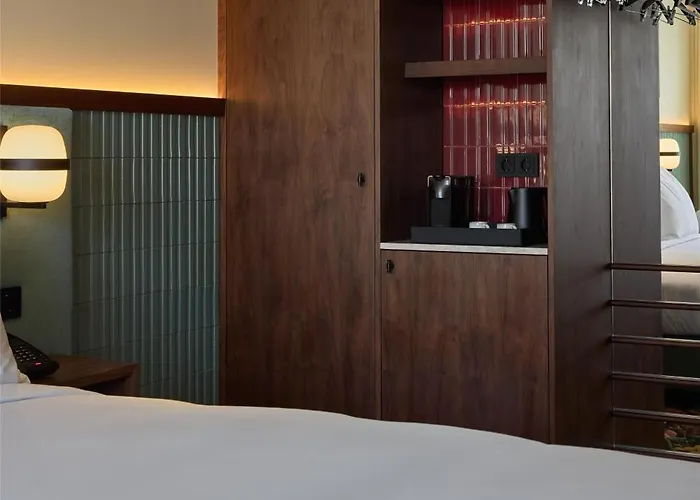 Duo Lisbon, Curio Collection By Hilton 4* Lisboa