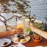 Duo Lisbon, Curio Collection By Hilton Hotel
