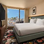 Duo Lisbon, Curio Collection By Hilton 4* Lissabon